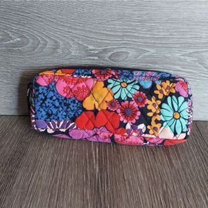 Vera Bradley Pen/Pencil/Makeup Brush Zipper Floral Pouch